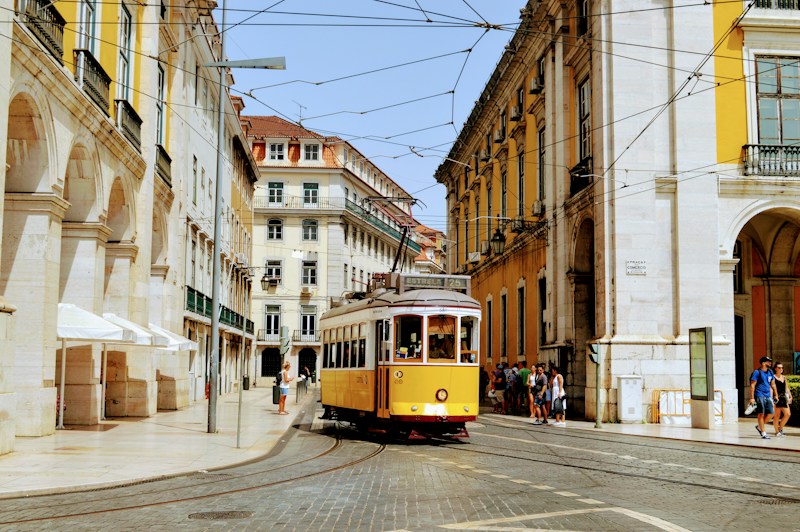 Lisbon Tram 28 & Fairytale Sintra Palaces Photo 2